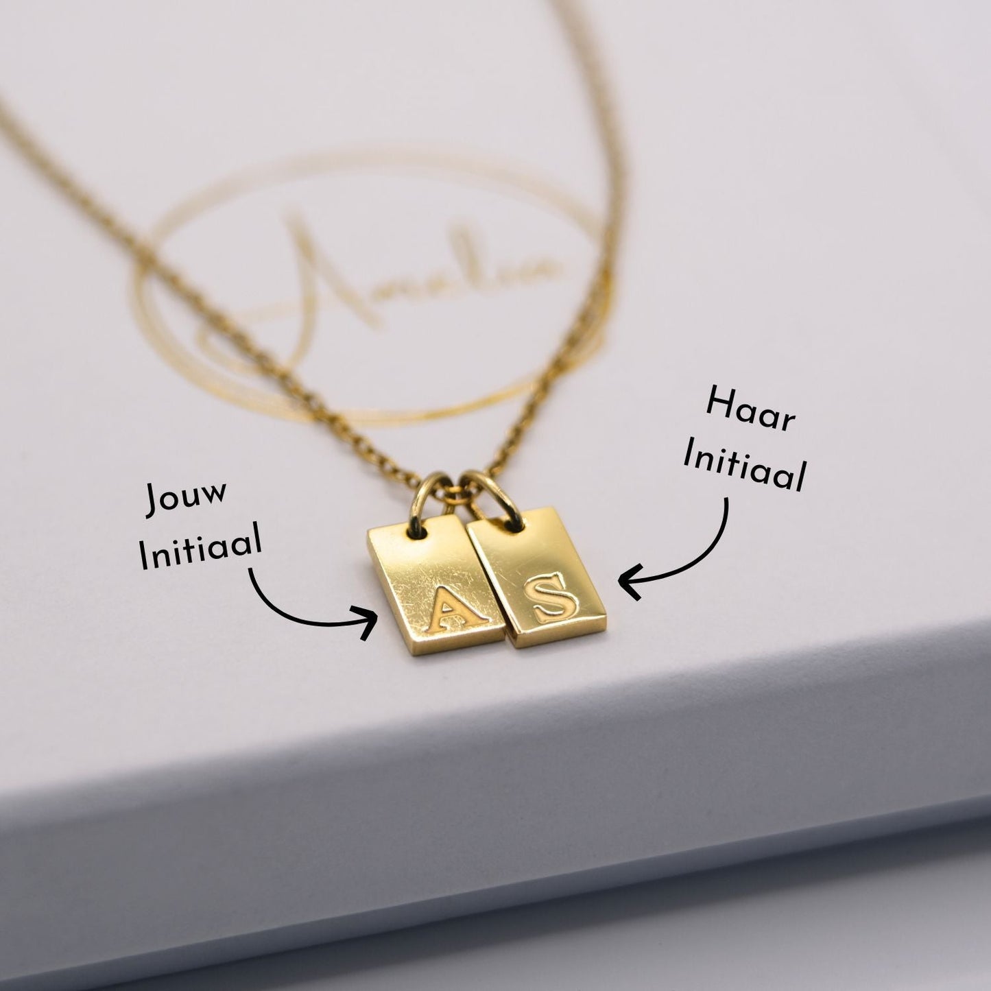 Personalisierte Kette mit zwei Initialen -  L24-T11