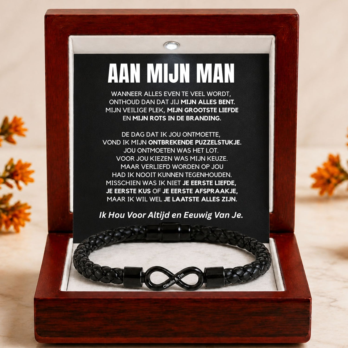 Dual name infinity armband in luxe mahonie LED-doos
