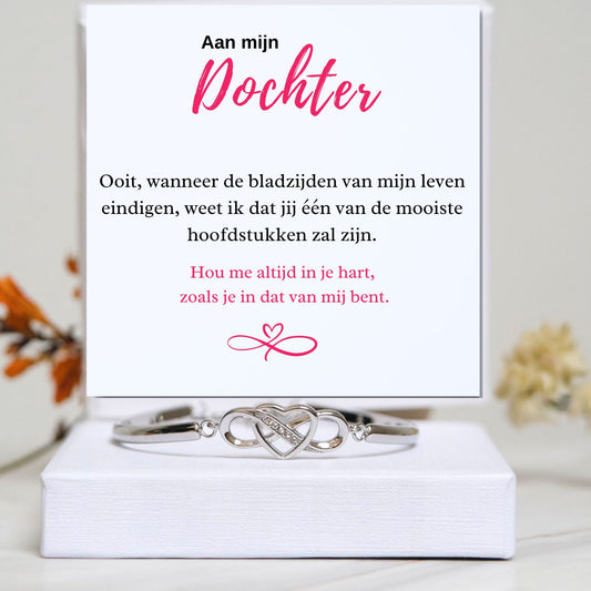 Für meine Tochter – Infinity Armband „Die schönsten Kapitel“