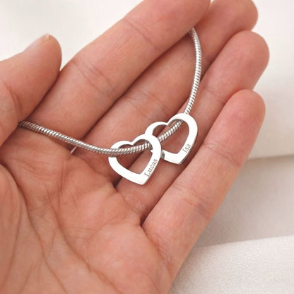 Bettelarmband mit Herzen mit Gravur – Personalisiert