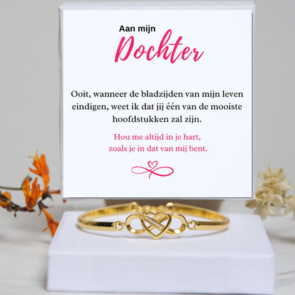 Für meine Tochter – Infinity Armband „Die schönsten Kapitel“