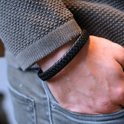 An meinen Sohn – Schwarzes Geflochtenes Armband  B18-T53