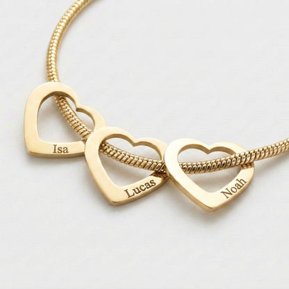 Bettelarmband mit Herzen mit Gravur – Personalisiert