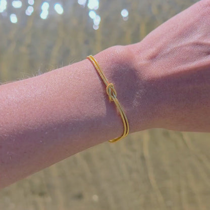 Liebesknoten Armband – Symbol unzerbrechlicher Liebe